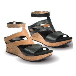 Elegant Black and Tan Women's Sandals